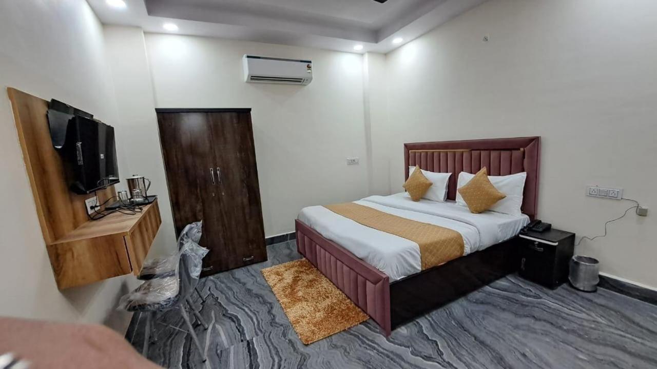 Hotel O City Deluxe เดลี ภายนอก รูปภาพ